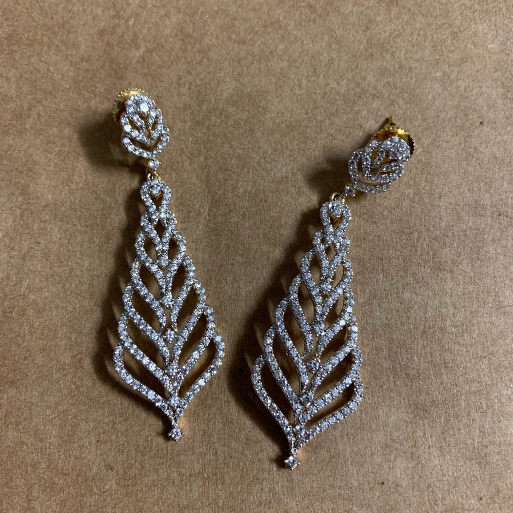 Beautiful Diamond earrings